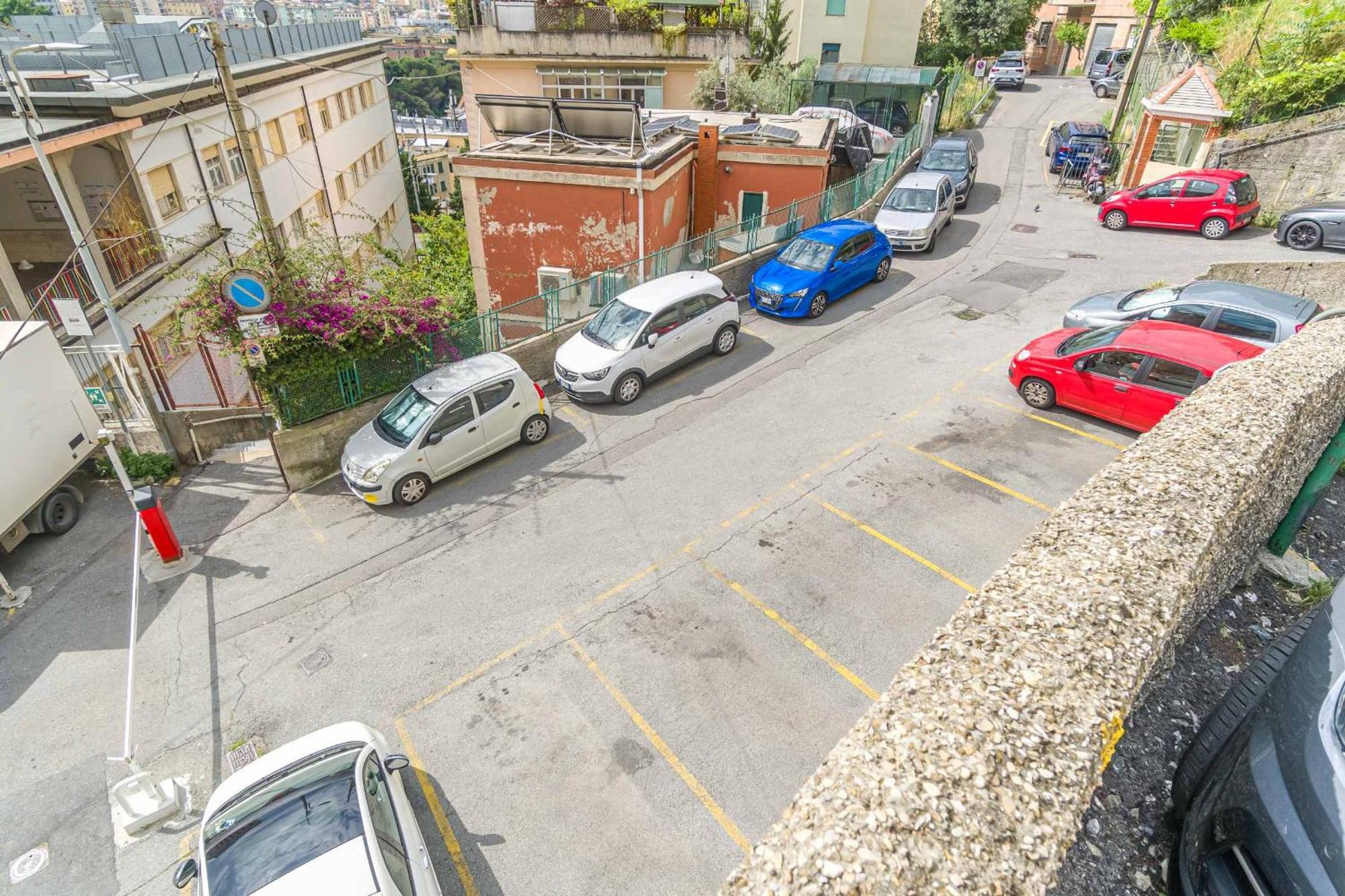 Monik House: Central House With Parking Apartment Genoa Exterior photo