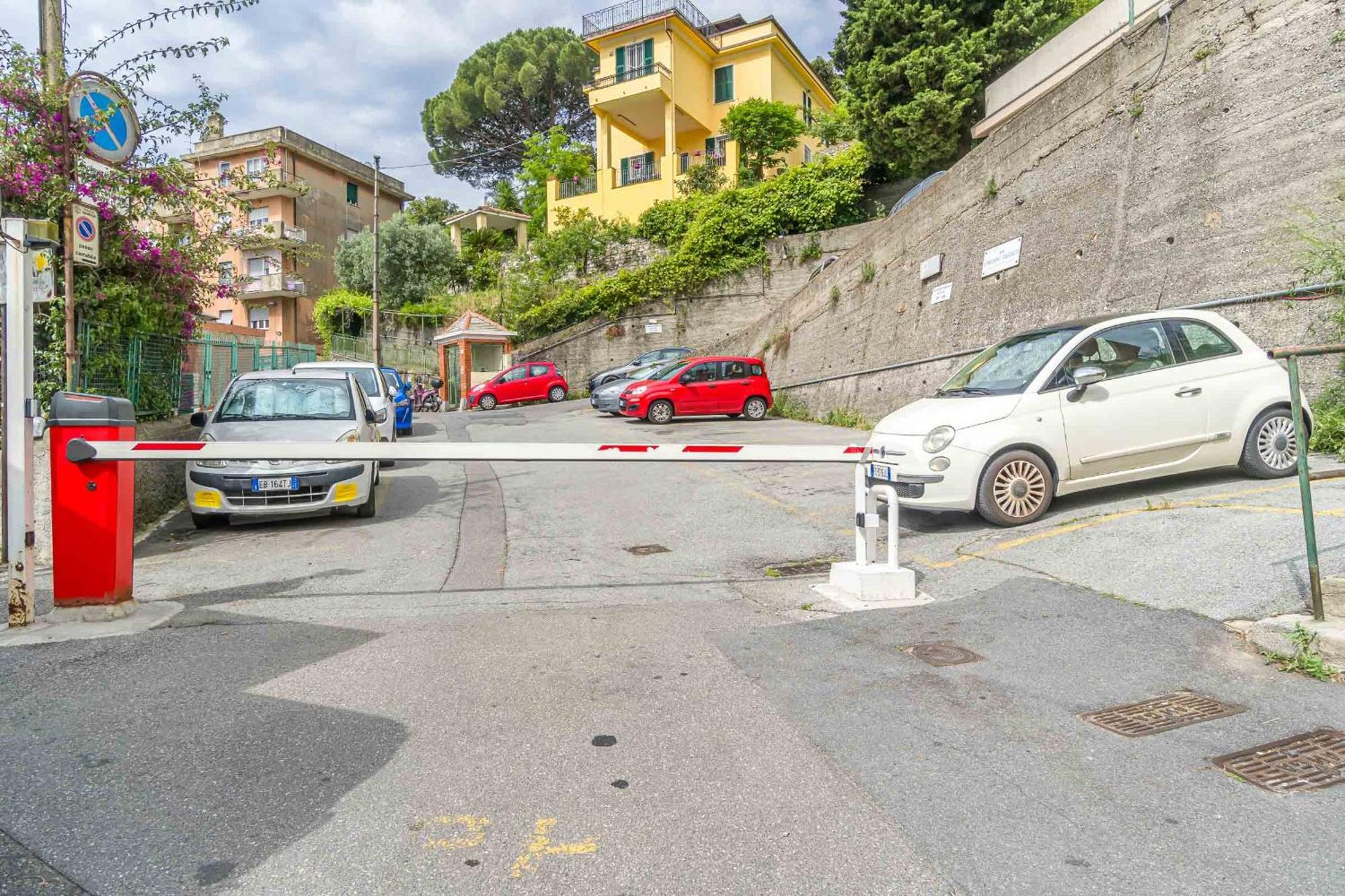 Monik House: Central House With Parking Apartment Genoa Exterior photo